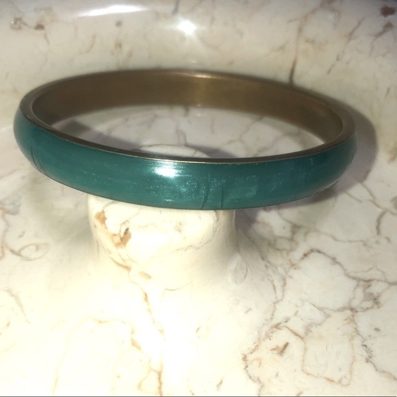 Vtg Shimmery Blue Resin & Brass Metal Bangle .4” Width 8” Inside - Picture 2 of 6